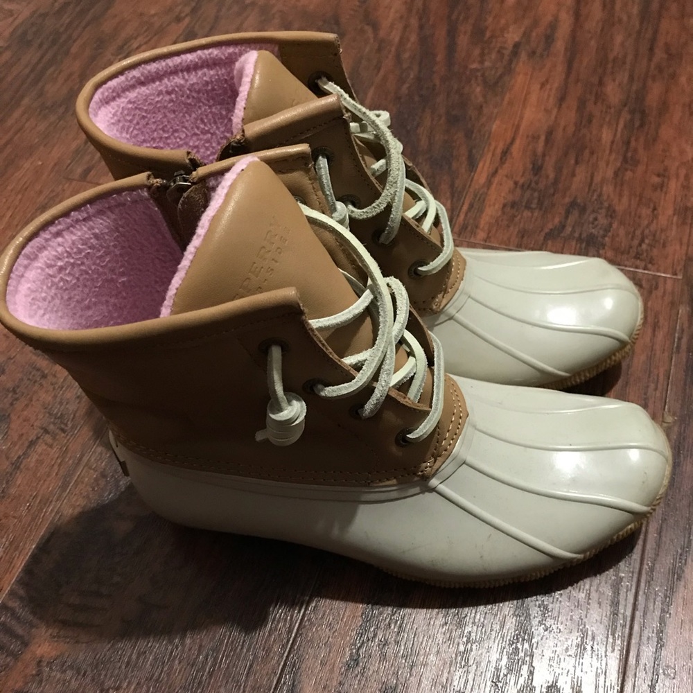 Sperry boots